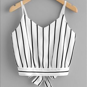 🛑 Striped split back tie cami crop top ✨